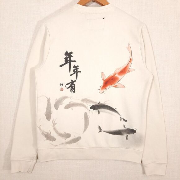 Blind Rooster Asian Graphic Sweatshirt Women's SZ Medium "Every Year Have Fish" - Picture 4 of 16